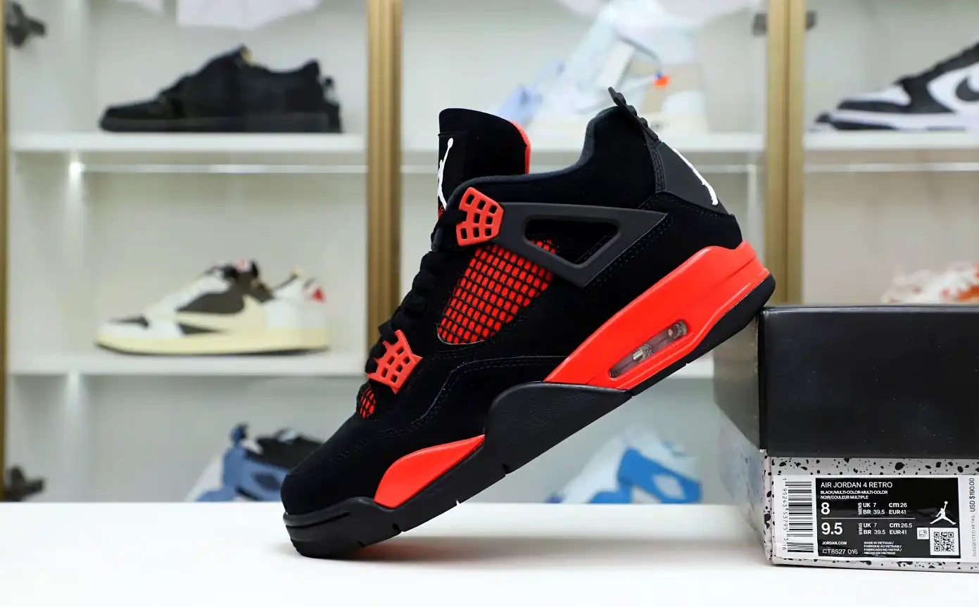 AIR THUNDER' 'RED RETRO JORDAN 4 0606